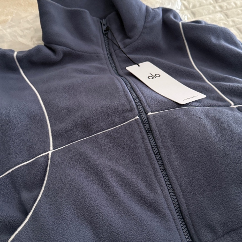 ❌SOLD❌NWT, Alo Yoga Game Time Polar Fleece Full-Zip Jacket (Size M) - Picture 5 of 7